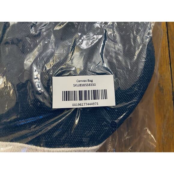 SHIPS IN 24 HRS Taylor Swift TS Crest Est. 1989 Navy Blue Beach Bag Tote New - Picture 2 of 10